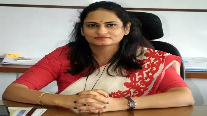 Manisha Khatri : नाशिक महापालिकेच्या आयुक्तपदी मनीषा खत्री यांची नियुक्ती