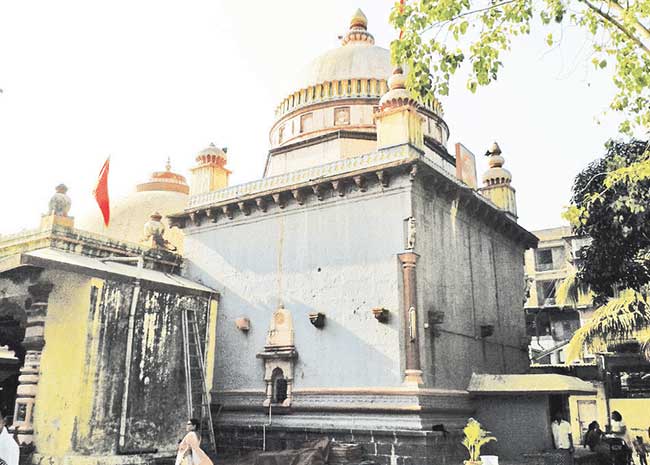 भाविकांचे श्रद्धास्थान – कौपिनेश्वर मंदिर