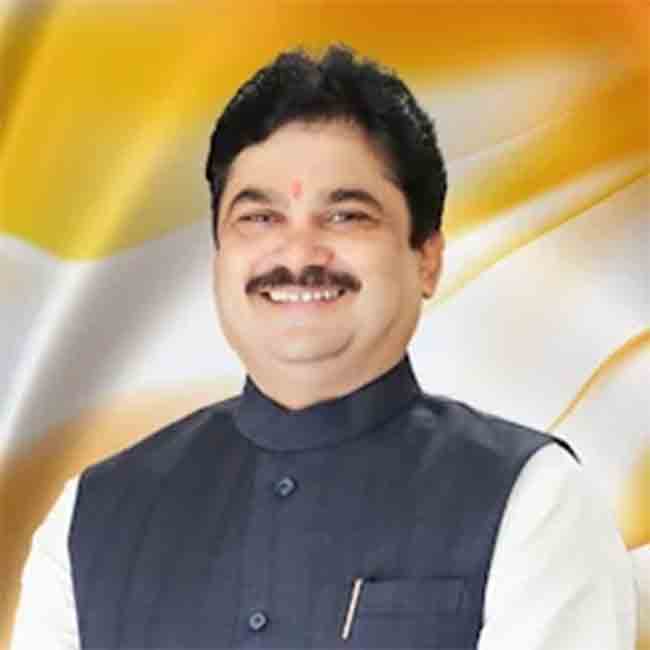 विधान परिषद सभापतीपदासाठी राम शिंदेंना उमेदवारी, आज दाखल करणार अर्ज