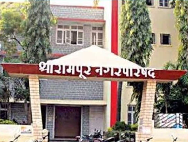 प्रशासकीय राजवटीत नागरिकांचे पायाभूत सुविधांकडे दुर्लक्ष