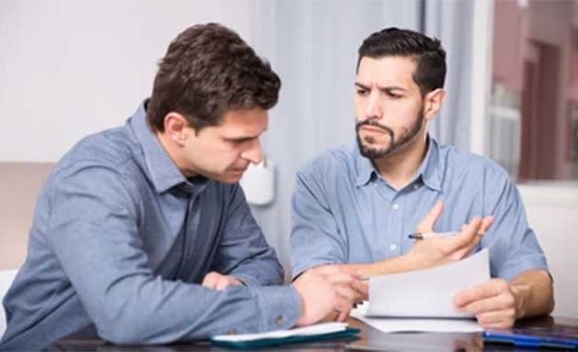 खोटं बोलणारी व्यक्ती स्वत:ला फसवते