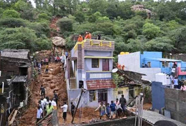 ४० टन वजनाच्या दगडाने घेतला ७ जणांचा बळी; तामिळनाडूत फेंगल चक्रीवादळाचा हाहाकार