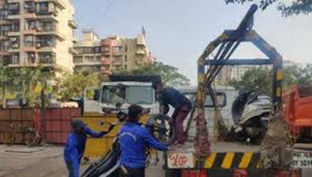 Vasai Virar : वसई - विरार शहरातील वाहनतळाची समस्या जटिल