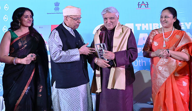 Javed Akhtar : बॉलीवूडमधील लेखणीचे जादूगार जावेद अख्तर ‘एशियन कल्चर’ पुरस्काराने सन्मानित!