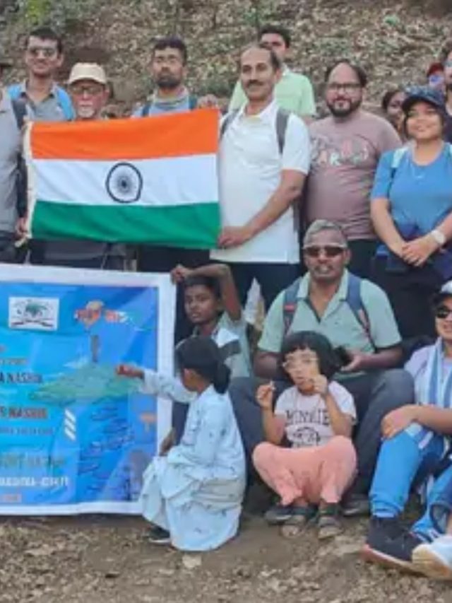 Anjaneri Fort : अंजनेरी किल्ल्यावर ट्रेकर्सनी 'तिरंगा' फडकावला