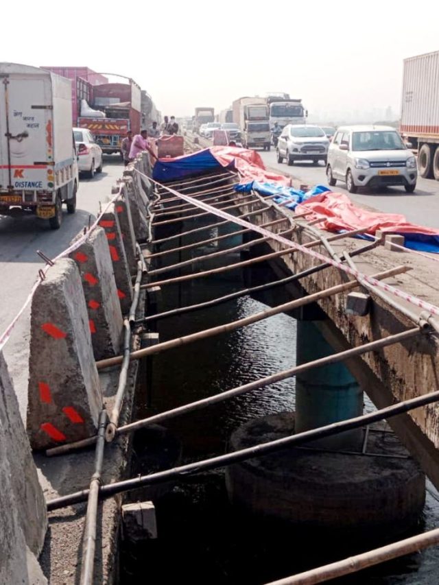 Mumbai Nashik Highway : मुंबई-नाशिक महामार्गावरील खारेगाव खाडी पुलाच्या दुभाजकाचा भाग कोसळला