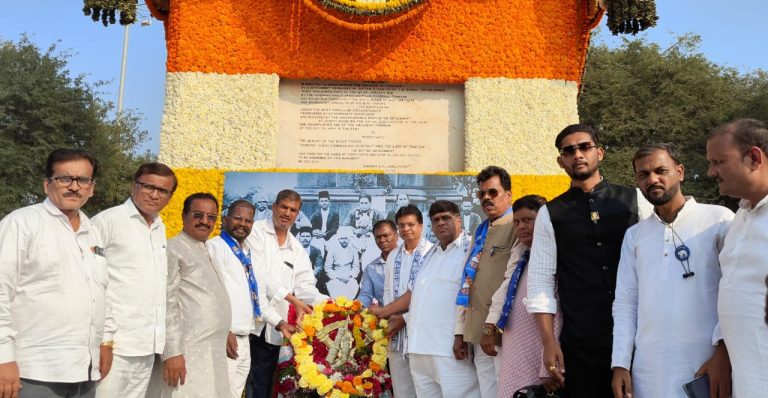 ‘शासनकर्ती जमात बना, हीच शूरवीरांना खरी श्रद्धांजली’