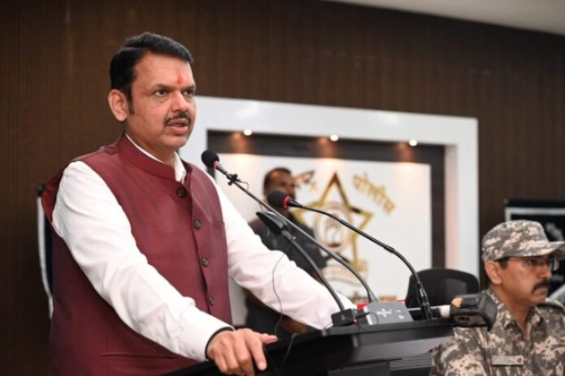 नक्षलग्रस्त गडचिरोली विकासाच्या वाटेवर
