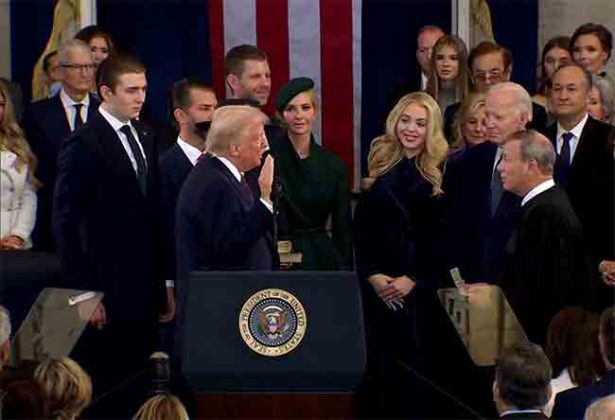 Donald Trump Oath Ceremony: डोनाल्ड ट्रम्प यांनी घेतली राष्ट्राध्यक्षपदाची शपथ,  बनले अमेरिकेचे ४७वे राष्ट्राध्यक्ष