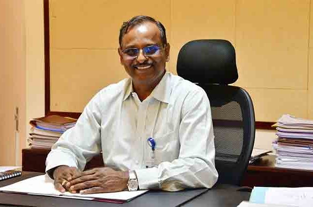 ISROच्या नव्या प्रमुखांची घोषणा, १४ जानेवारीला व्ही. नारायणन हाती घेणार पदभार