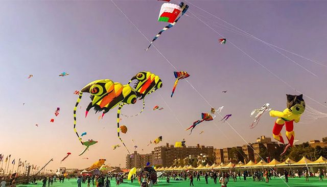 Gujarat International Kite Festival 2025: अहमदाबादमध्ये रंगणार विविधरंगी पतंगाचा मेळा !