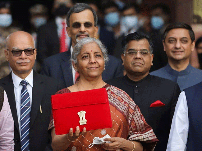 Nirmala Sitharaman : अर्थमंत्री निर्मला सीतारामन सलग आठव्यांदा सादर करणार अर्थसंकल्प