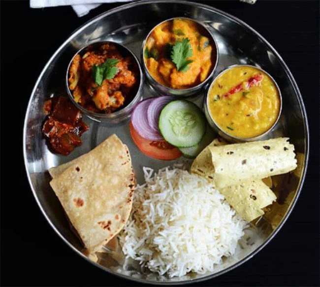 Poli Bhaji Rate : वडापाव नंतर महागली पोळी भाजी!