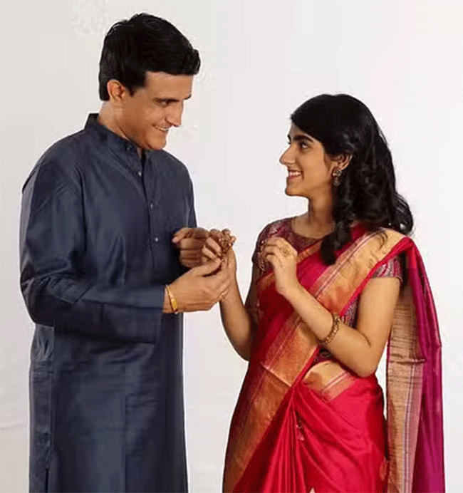 Sourav Ganguly Daughter Accident : सौरव गांगुलीची लेक सनाच्या गाडीचा भीषण अपघात