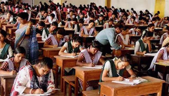 HSC Exam Hall Ticket Online : विद्यार्थ्यांनो लक्ष द्या! १२ वी परीक्षेचं हॉल तिकीट ऑनलाईन उपलब्ध