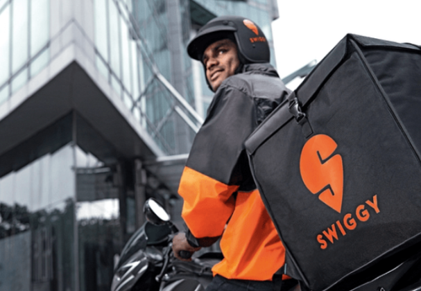 Swiggy SNACC : स्विगीची घोषणा, १५ मिनिटांत गरमागरम जेवण घरपोच देणार