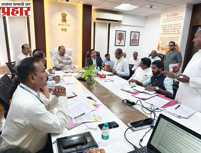 मच्छिमार संस्थांना समन्यायी पद्धतीने तलावांच्या वाटपाचे धोरण राबवा - महसूल मंत्री चंद्रशेखर बावनकुळे