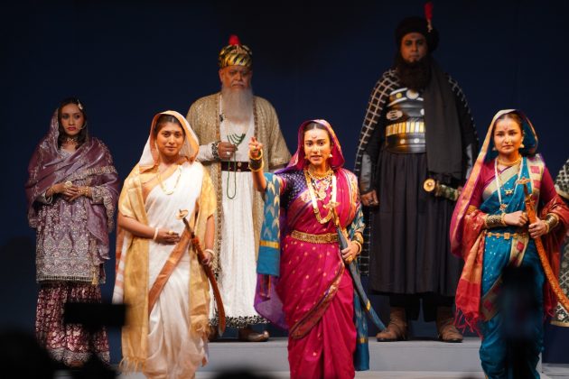 'रणरागिणी ताराराणी' नाटकाचा दिमाखदार शुभारंभ