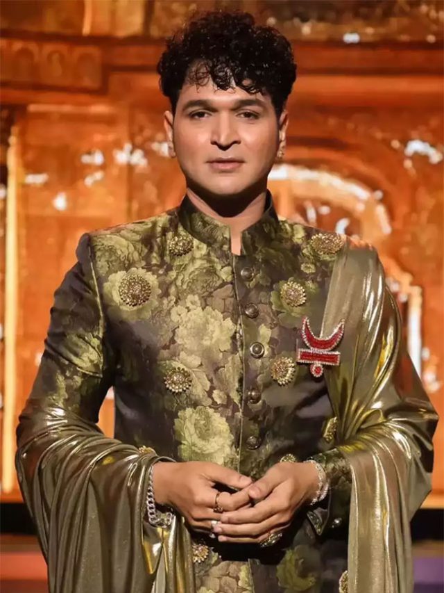 Ashish Patil : लावणी किंग आता परदेशात रंगवणार ‘रसरंगांचं कारंजं!