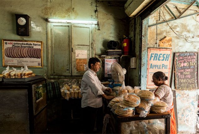 Mumbai Iranian bakeries : इराणी बेकरींना वारसा दर्जा द्या!