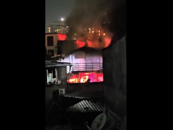 खार रोडच्या रेल्वे कारशेडला आग