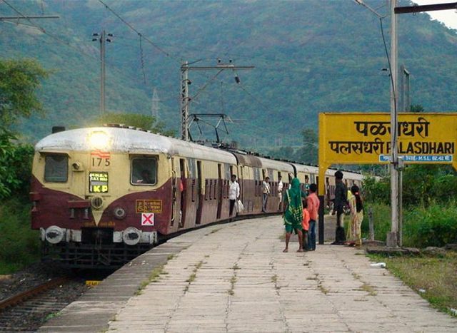पळसदरी ते खोपोली रेल्वे स्थानकांवर बसविणार सीसीटीव्ही कॅमेरे