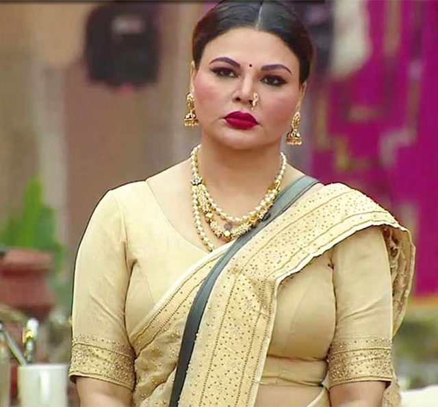 Rakhi Sawant : अभिनेत्री राखी सावंतला सायबर सेलचे समन्स