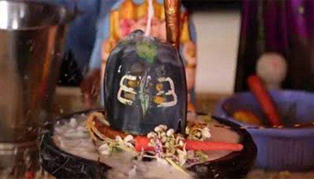 Mahashivratri : महाशिवरात्रीदिवशीच महादेव मंदिरातून प्राचीन शिवलिंग चोरीला!