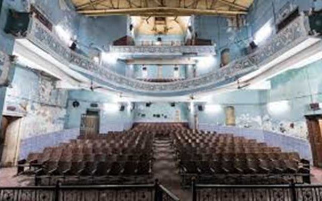 Edward Theatre : 'एडवर्ड' थिएटर अखेर बंद