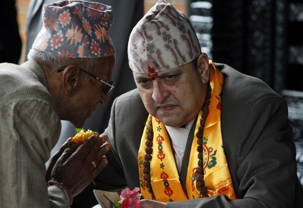 Nepal : नेपाळमध्ये राजेशाहीच्या मागणीसाठी हिंसक आंदोलन, आंदोलकांची धरपकड