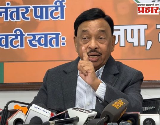 उद्धव ठाकरेंचे बेगडी मराठी प्रेम, खासदार राणेंची टीका