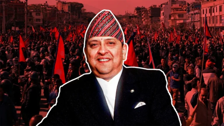 ‘राजवाडा रिकामा करा, महाराज येत आहेत’; नेपाळमध्ये सत्तांतराचे वारे