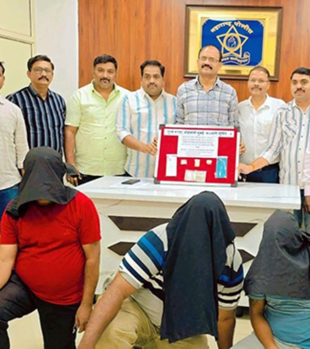 Kalyan : मेल एक्स्प्रेसमध्ये महिला प्रवाशांच्या किंमती ऐवज चोरणारा चोरटा जेरबंद