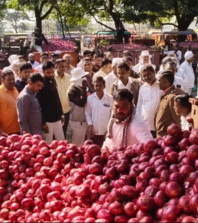 Onion Export : कांद्यावरील २०% निर्यात शुल्क हटवणार?