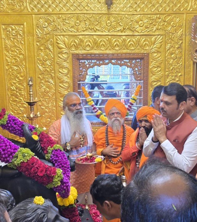 Devendra Fadanvis : छत्रपती शिवाजी महाराजांचे मंदिर सर्वांसाठी अभिमानास्पद आणि प्रेरणादायी - मुख्यमंत्री फडणवीस