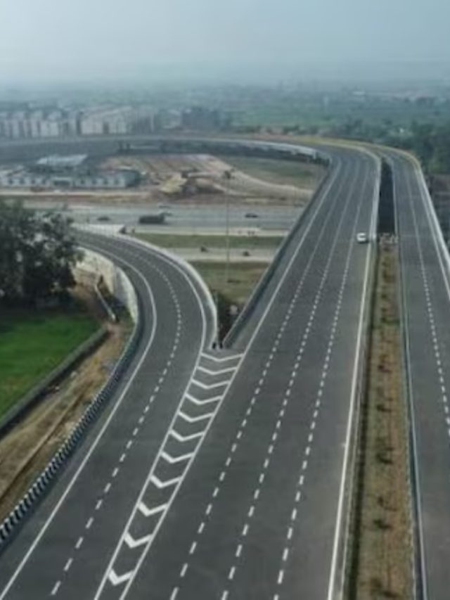 Samruddhi Highway Toll : समृद्धी महामार्गावरील प्रवास महागला!