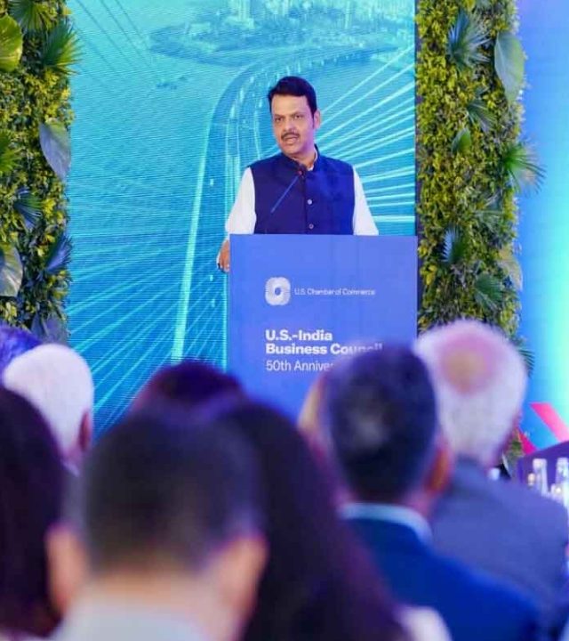 Devendra Fadanvis : डेटा सेंटर, स्टार्टअप व इनोव्हेशन क्षेत्रात महाराष्ट्र देशात अव्वल - मुख्यमंत्री फडणवीस