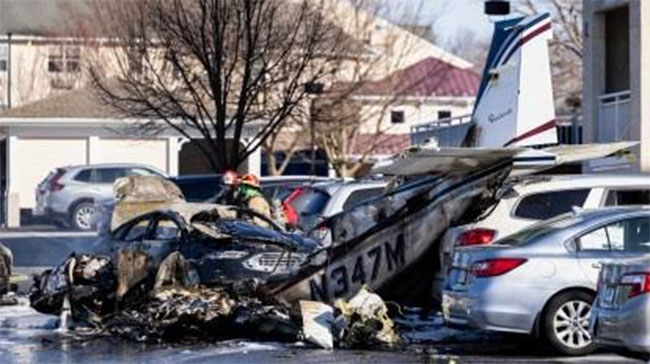 USA Plane Crash : धक्कादायक! अमेरिकेत पुन्हा विमान अपघात