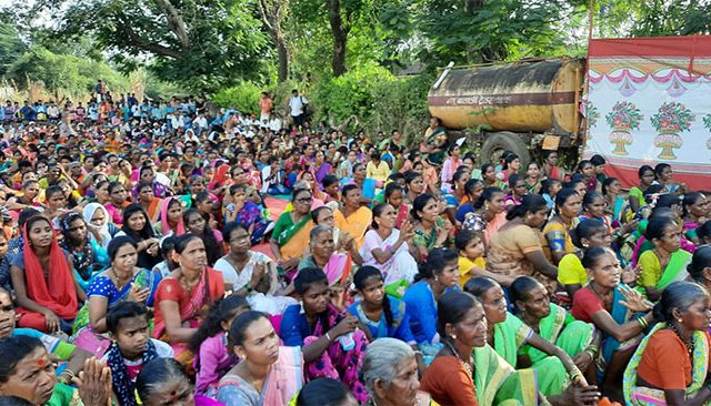 Palghar News : कंपनीच्या उच्छादामुळे स्थानिकांचा तहसील कार्यालयावर बिऱ्हाड मोर्चा