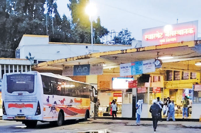 भिकारी, भुरटे, गर्दुल्ले, फेरीवाले……