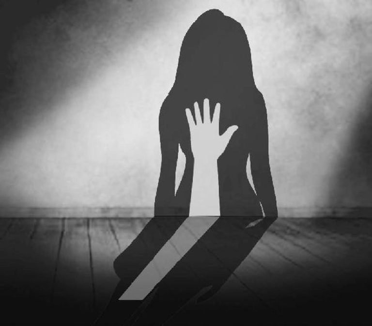 Delhi News : व्हेंटिलेटरवर ठेवलेल्या महिलेचे लैंगिक शोषण, रुग्णालयात घडली धक्कादायक घटना