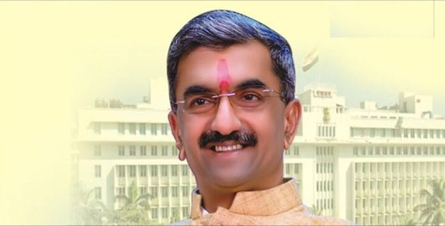 नवीन इमारतीत मराठी भाषिक व्यक्तींना घरे खरेदी करण्यासंदर्भातील धोरण करणार – मंत्री शंभूराज देसाई