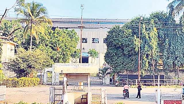 डॉ. तनपुरे कारखाना कामगार युनियनच्या चौकशीचे आदेश