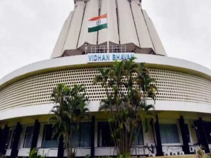 आक्रमक सत्ताधारी अन् दिशाहीन विरोधक