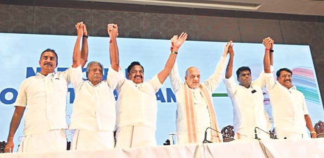 भाजपा - अण्णा द्रमुक युतीचे स्टॅलिनना आव्हान!