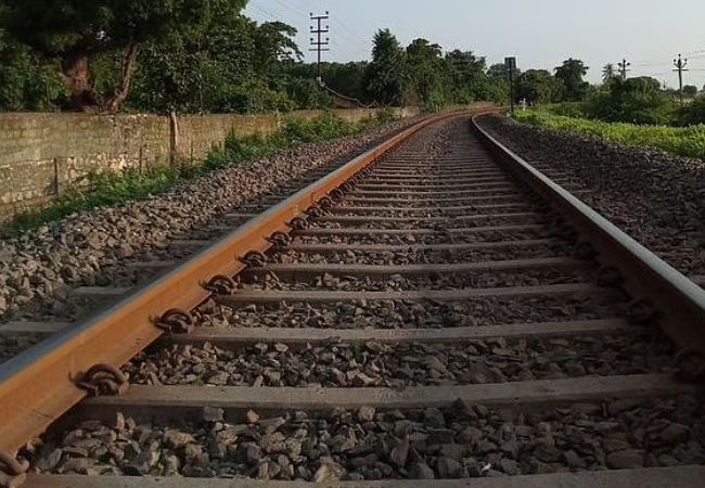मध्य रेल्वेची वाहतूक विस्कळीत