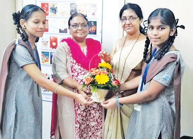 गुणसुंदर...