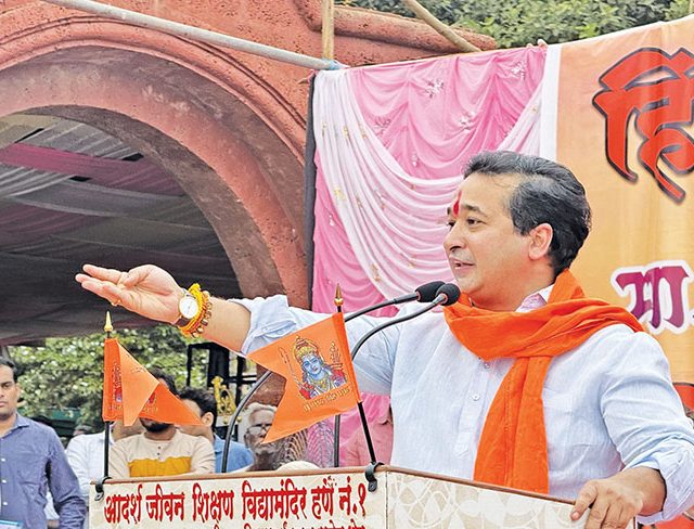 Nitesh Rane : हिंदू म्हणून एकत्र या, हे सरकार तुमच्या पाठीशी भक्कमपणे उभे