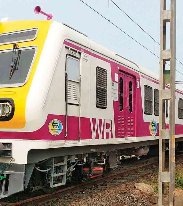 Mumbai Local Train : मुंबईकरांनो ही बातमी तुमच्यासाठी, उद्या रेल्वेचा ब्लॉक, कोणती रेल्वे वाहतूक मंदावणार? जाणून घ्या
