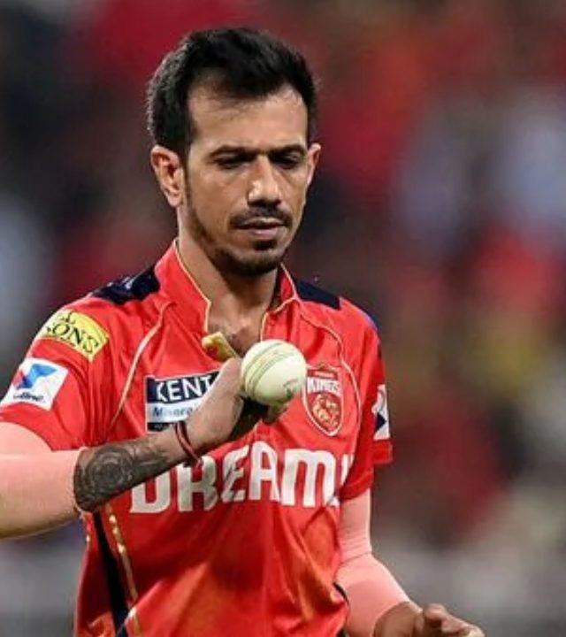 Yuzvendra Chahal : युजवेंद्रची कमाल! चहल ठरला आयपीएलमध्ये हॅटट्रिक घेणारा पहिला गोलंदाज